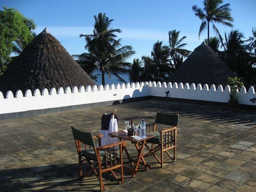 Severin Sea Lodge Mombasa Exterior photo